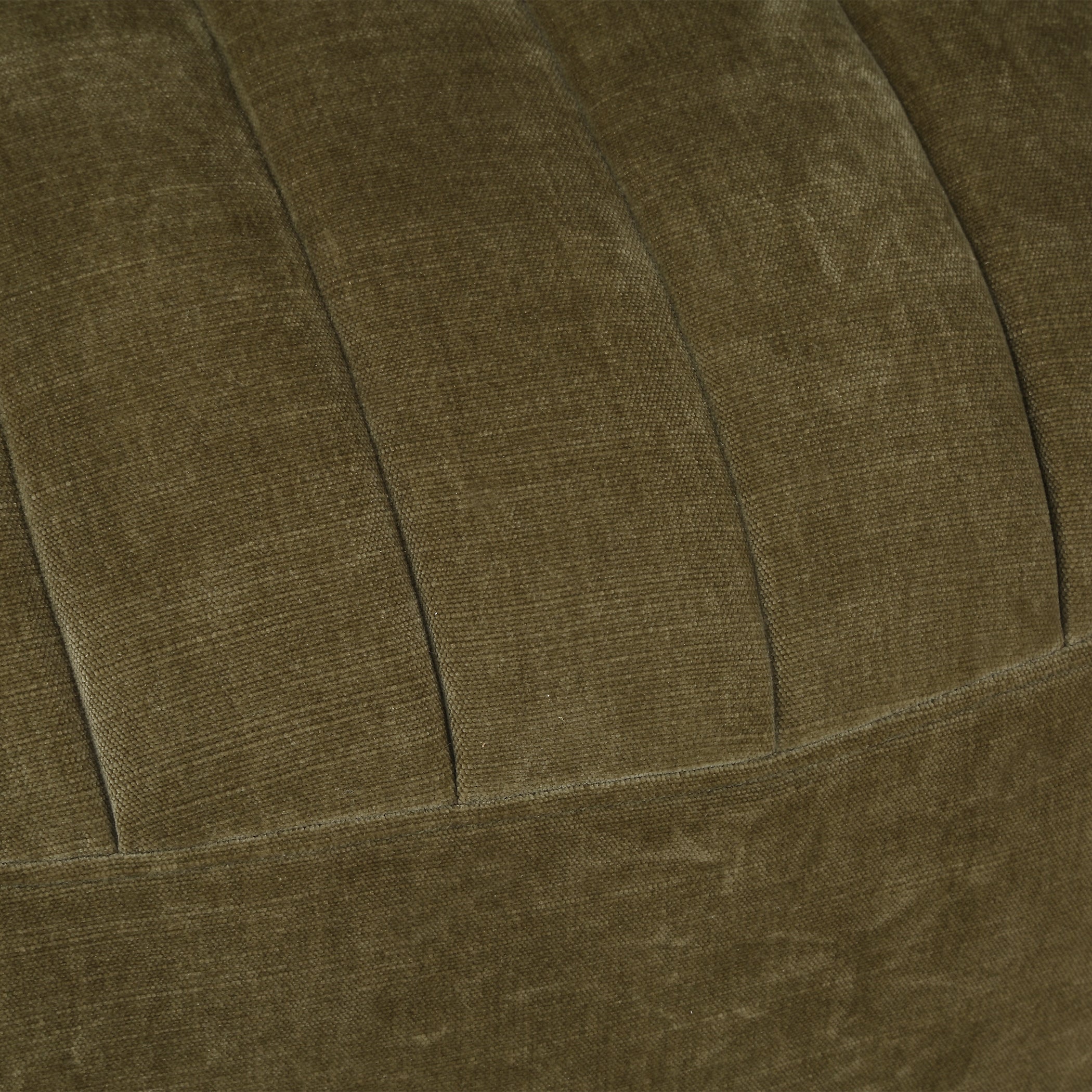 Narrows Moss Green Swivel Chair