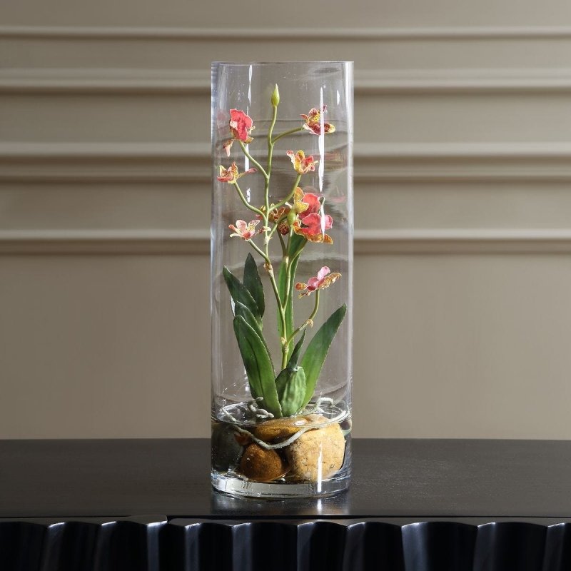 Mariposa Orchid Pink styled in a room setting