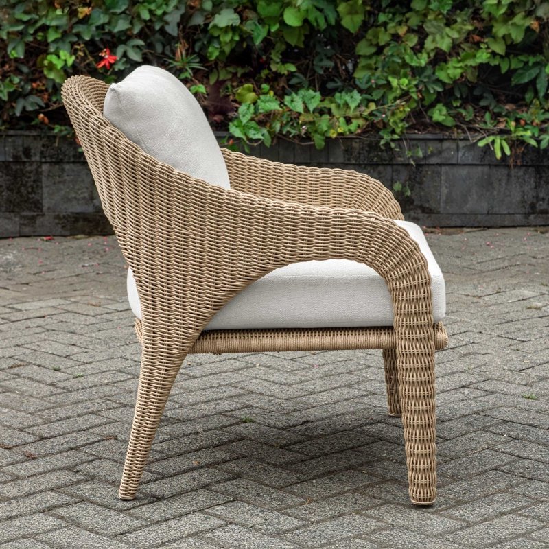 Kavali Outdoor Wicker Lounge Chair - Chairs