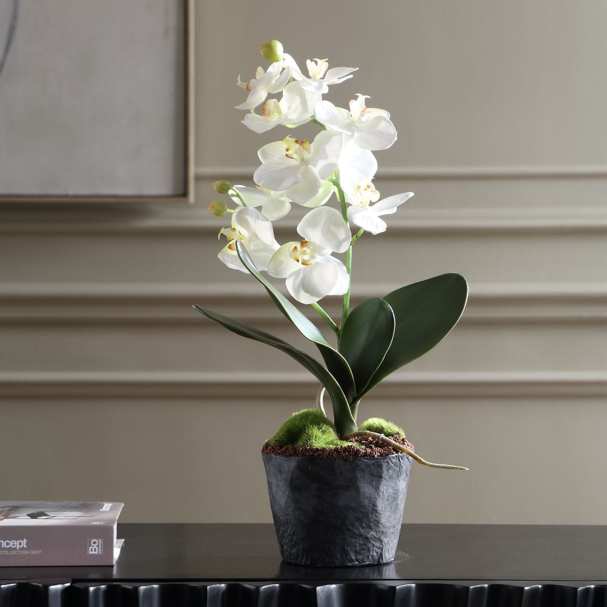 Laris White Orchid Drop-In styled in an interior setting