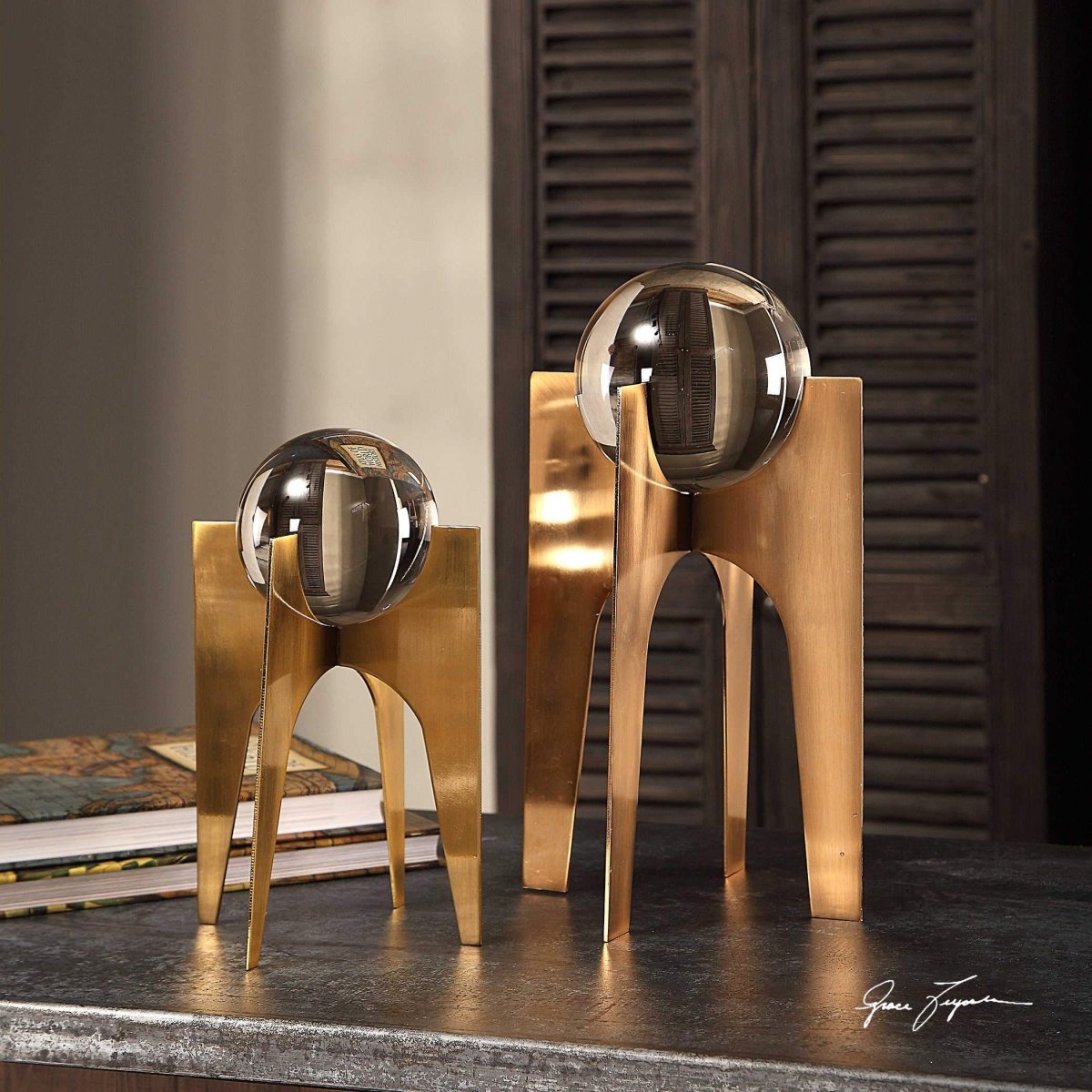 Ellianna Gold Sculptures - Uttermost - Sculptures by Modest Hut